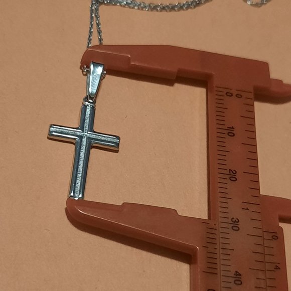 Sterling Silver Cross Pendant - Picture 5 of 5